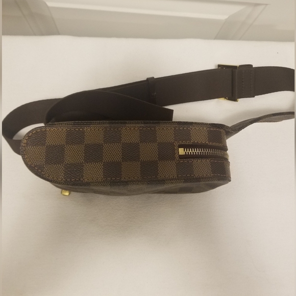 ❌‼️SOLD‼️❌ - LV Geronimo w/COA - Damier Ebene Belt Bag - Picture 12 of 17